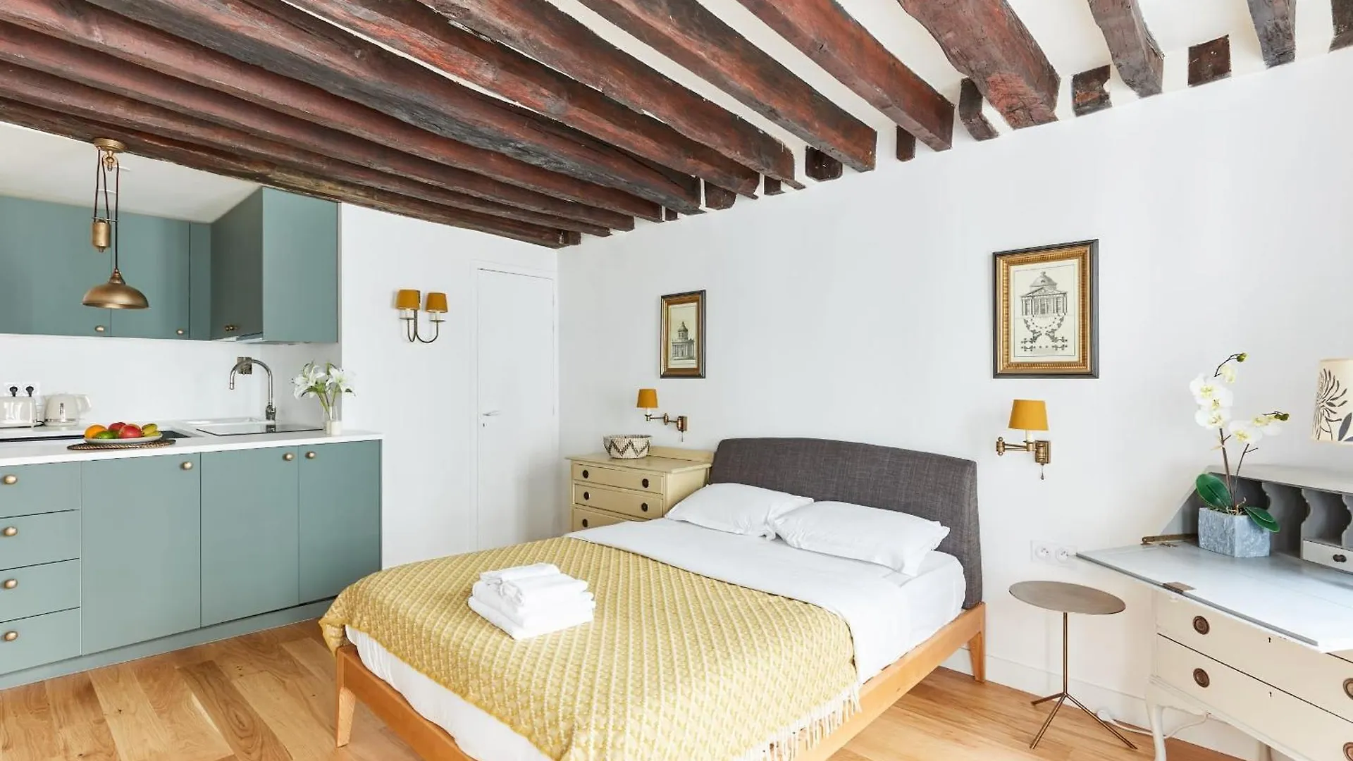Apartment Le Marais - Cityapartmentstay Paris