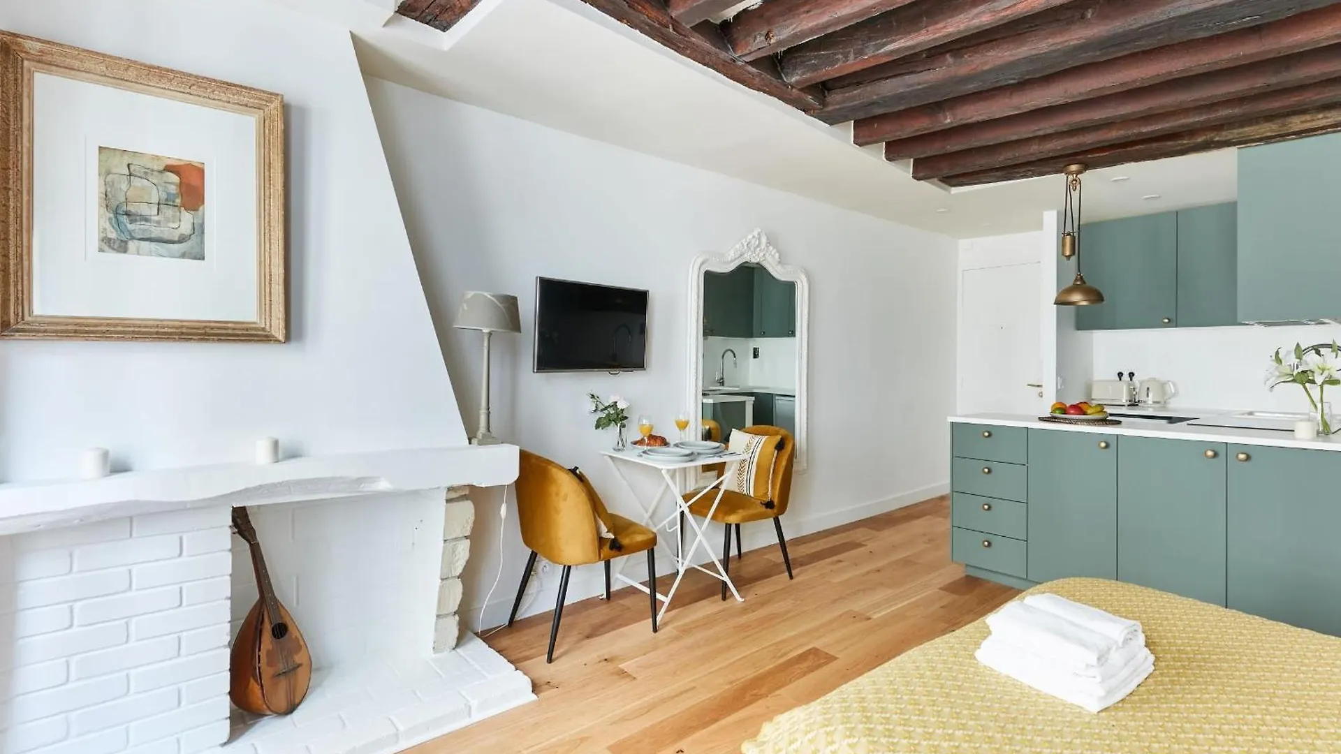 Le Marais - Cityapartmentstay Paris France