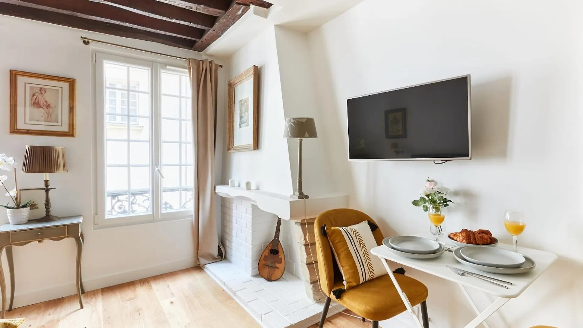 Le Marais - Cityapartmentstay Paris Apartment